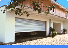 Bei uns in Mönchengladbach erhalten Sie ein umfangreiches Leistungsangebot zu Garagentoren, Terrassendächern und weiteren Überdachungen. Bei uns in Mönchengladbach erhalten Sie ein umfangreiches Leistungsangebot zu Garagentoren, Terrassendächern und weiteren Überdachungen.